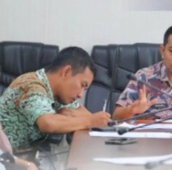Kabag Humas Protokol DPRD Makassar Tekankan Kedisiplinan dalam Tugas