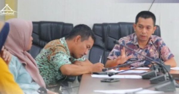 Kabag Humas Protokol DPRD Makassar Tekankan Kedisiplinan dalam Tugas