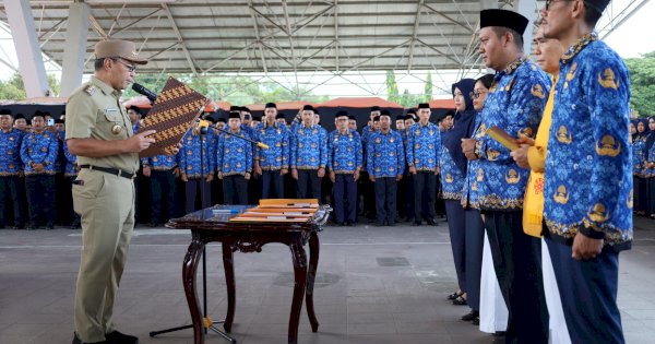 Lantik 1.852 PPPK Tenaga Guru Bukti Danny Pomanto Konsen Terhadap Pendidikan di Makassar