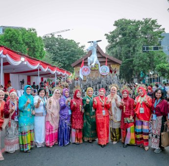 Dokter Ulfah Hadiri Jambore Nasional Kader PKK 2024 di Solo: Kita Dukung Tim Sulsel Raih Hasil Terbaik!