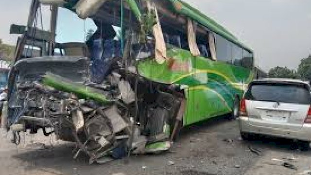 Kecelakaan Bus Maut SMP Malang (F-INT) 