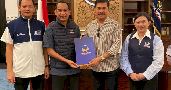 NasDem Serahkan Rekomendasi Nicodemus-Darma Lelepadang Berpasangan di Pilkada Toraja 2024