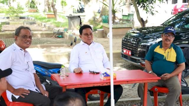 Ngopi Bareng Bupati Barru Suardi Saleh, Warga Antusias Beri Masukan.