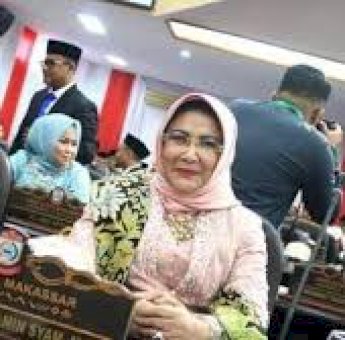 Apiaty Amin Syam Harap Semua Anak Harus Sekolah