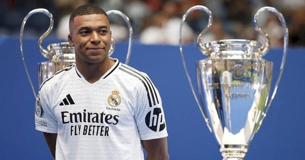 Legenda Barcelona Minder Real Madrid Datangkan Mbappe