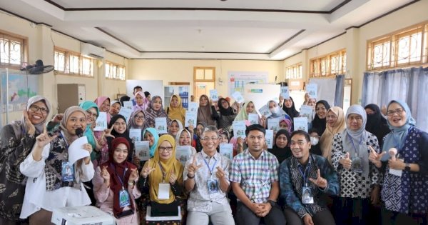 Sekolah Farmasi ITB Pengabdian Masyarakat di Makassar, Berjudul “Upaya Peningkatan Kualitas Hidup Pasien Lanjut Usia melalui Pendampingan Caregiver Keluarga”
