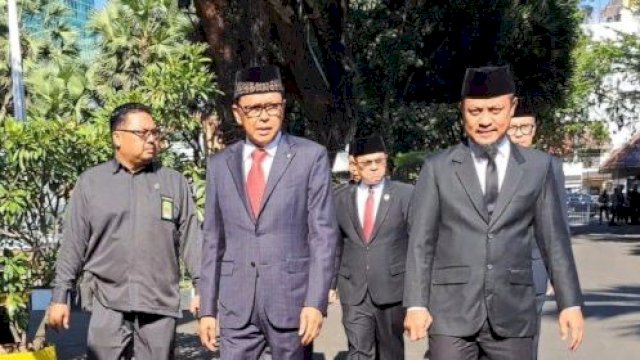 Andi Sudirman Sulaiman Mesra Bersama Nurdin Abdullah