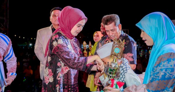 Suardi Saleh dan Ulfah Nurul Huda Ikut Meriahkan Malam Pesta Rakyat HUTKemerdekaan RI ke-79