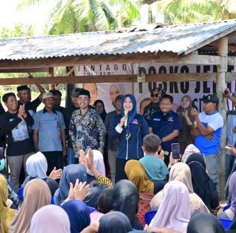 Tanpa Agenda Resmi, Fatmawati Rusdi Disambut Ratusan Warga di Lokasi Ini