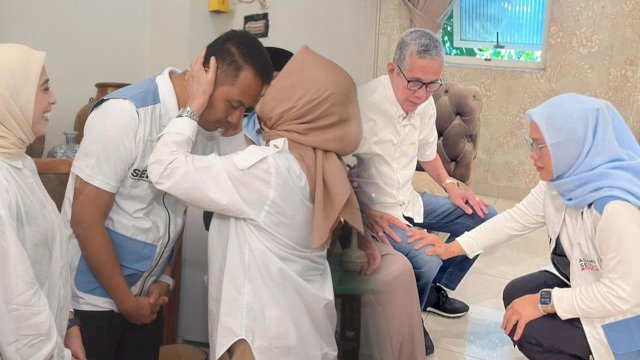 Pasangan Sehati Minta Doa Restu Orang Tua