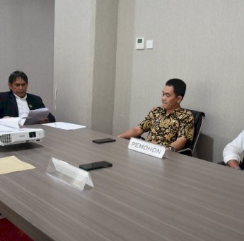 KI Sulsel Gelar Sidang Pemeriksaan Awal dan Mediasi Sengketa Informasi Publik Kabupaten Barru