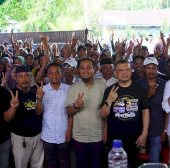 Sambut Kehadiran Andi Sudirman, Warga Serukan : Andalan Hati, 02 Menang !