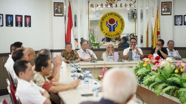 Seto-Rezki Silaturahmi Bersama Pengurus Yayasan Sosial Budi Luhur Makassar