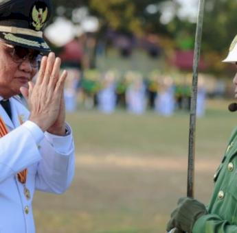 Upacara Penurunan Bendera Merah Putih Di Kabupaten Barru Berlangsung Khidmat