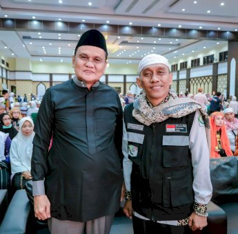 Bupati Barru Suardi Saleh Terima Jamaah Haji di Asrama Sudiang