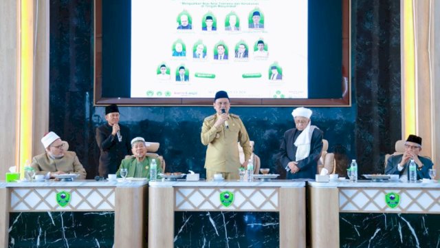 Bupati Barru Suardi Saleh diberi Gelar Dr.HC di Seminar Internasional