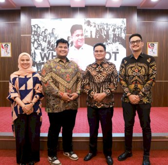 Dokter Ulfah Dampingi Bupati Suardi Saleh Lantik dan Kukuhkan BPC HIPMI Barru