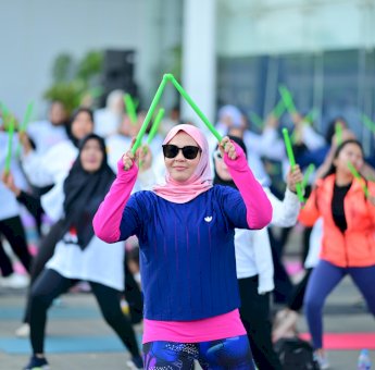 Garnita Malahayati Gaet Generasi Milenial dan Gen Z hingga Emak-emak lewat Poundfit Bersama Fatmawati