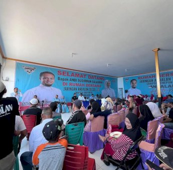 Resmikan Posko Relawan di Jeneponto, Andi Sudirman Paparkan Hasil Pembangunan