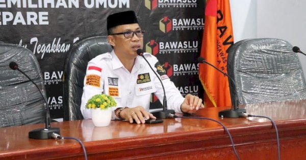 Bawaslu Kota Parepare Hentikan Laporan Dugaan Ijazah Palsu Tasming Hamid