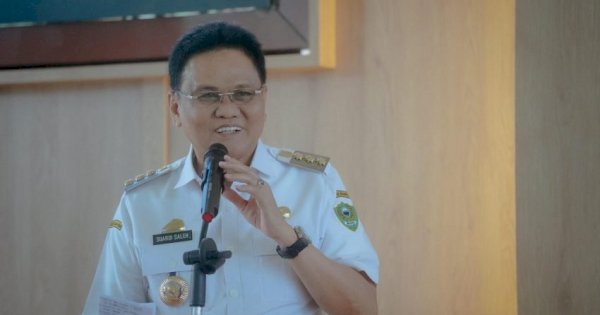 Bupati Barru Suardi Saleh Ingatkan OPD dan Camat soal Potensi Kebocoran PAD