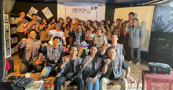 Tim Proyek Kemanusiaan UNM Berpartisipasi dalam Kegiatan Takanitra Literasi Fest 2024 Mewujudkan Masyarakat Buta Aksara Melalui Seni Teater