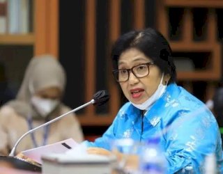 Terkait Anggur Muscat, Irma Minta BPOM dan Badan Karantina Tingkatkan Koordinasi