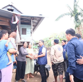 Tasming-Hermanto Sapa Warga Lemoe, Blusukan Demi Aspirasi dan Pemerataan Pembangunan