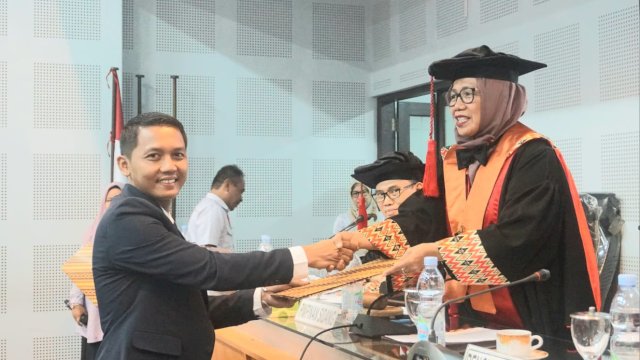 Jubir SAR Kanaah, Abdul Jabbar raih Gelar Doktor Administrasi Publik Unhas.