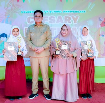 Bupati Suardi Saleh Hadiri Semarak Cefsary ke-67 UPTD SMPN 1 Barru