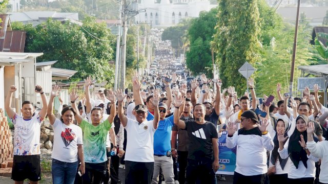 Andi Sudirman Ikuti Jalan Sehat 'Anti Mager' 355 Tahun Sulsel di Soppeng