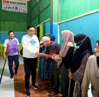 Bupati Barru Suardi Saleh Buka Kejuaraan Bulutangkasi antar Kecamatan