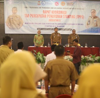 Pjs. Wali Kota Makassar Buka Rapat Koordinasi TPPS, Tekan Stunting, Andi Arwin Azis Soroti Pentingnya Intervensi Kolaboratif dalam Penurunan Stunting