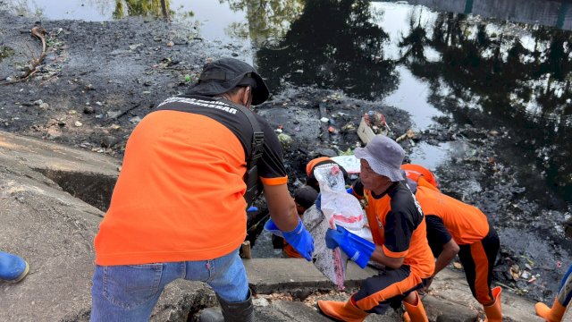 Pemkot Makassar Gelar Sabtu Bersih Kanal dan Drainase untuk Antisipasi Banjir.