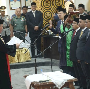 Pimpinan DPRD Makassar Resmi Dilantik, Komitmen Bekerja untuk Kesejahteraan Rakyat