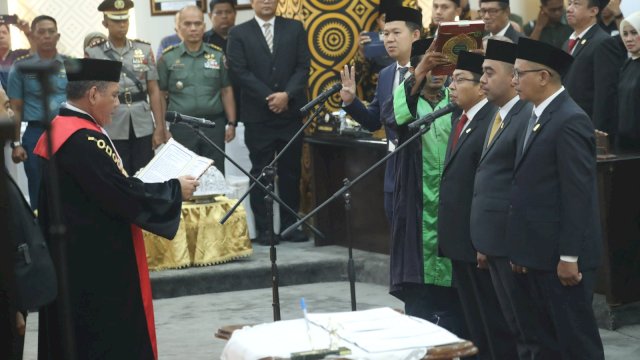 Pimpinan DPRD Makassar Resmi Dilantik. 