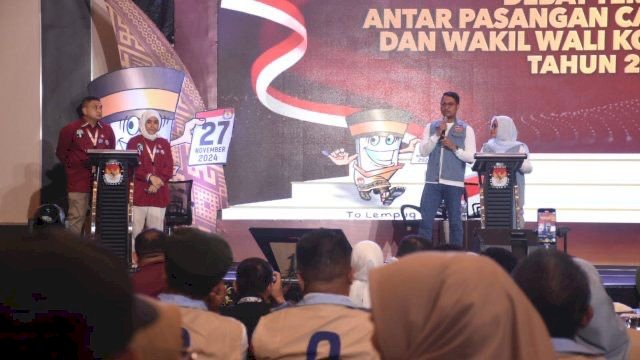 Debat Cawalkot dan Cawawalkot Makassar.