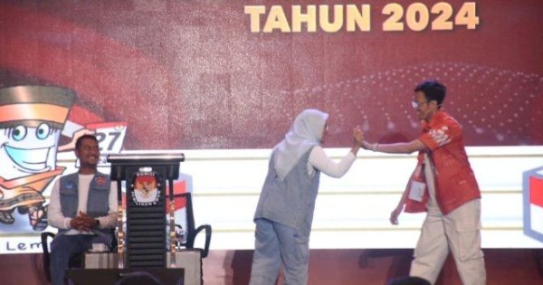 Rezki Lutfi Jawab Tuntas Keraguan Paslon 3 Soal Iuran Sampah Gratis: Kebijakan Pro-Rakyat untuk Makassar yang Bersih