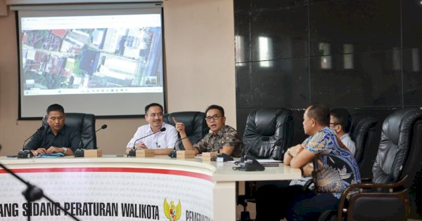 Pj Sekda Makassar Irwan Adnan Hadiri Rapat Mediasi Dinas Pertanahan, Tekankan Pendekatan Persuasif dan Solutif