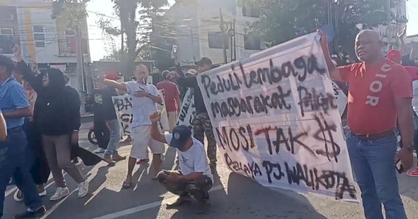 Ngotot Gelar Pemilihan Ketua RT/RW Jelang Pilkada, Pj Wali Kota Palopo Didemo Ratusan Warga