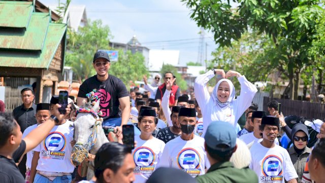 Fatmawati Rusdi dan Kaesang Pangarep Disambut Hangat Masyarakat Adat Tolotang.