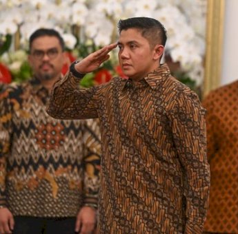 Kadispenad TNI AD Sebut Mayor Teddy Tak Usah Mundur: Seskab Tak Setingkat Menteri