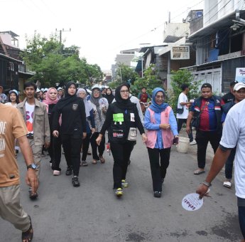 Rezki Lutfi Blusukan di Kelurahan Timungan Lompoa, Ingatkan Masyarakat Coblos Nomor 2