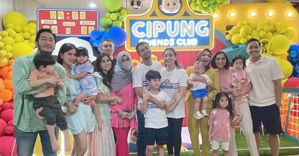 Meriah! Ulang Tahun Rayyanza, Nagita Slavina Hadiahi sang Putra Playground di Tengah Mall