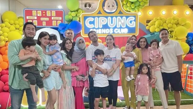 Meriah! Ulang Tahun Rayyanza, Nagita Slavina Hadiahi sang Putra Playground di Tengah Mall