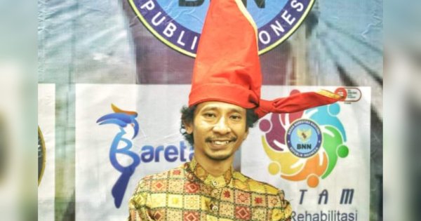 Sosok Hamdan Supadi: Seniman di Balik Replika Ikonik Taman Pusaka Selayar