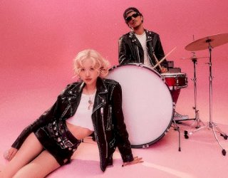 Lagu Viral APT Rose dan Bruno Mars: Kenapa Dilarang di Korea Selatan?