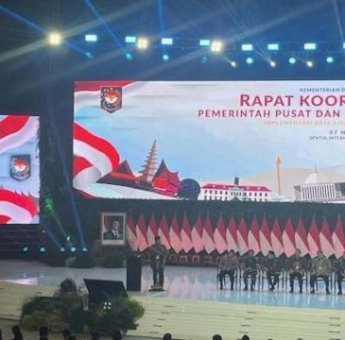 Prabowo Hadiri Rakornas Pempus dan Pemda di Sentul, Beri Arahan Strategis: Ini Momen Bermanfaat dan Strategis