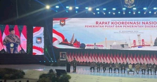 Prabowo Hadiri Rakornas Pempus dan Pemda di Sentul, Beri Arahan Strategis: Ini Momen Bermanfaat dan Strategis