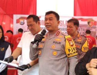 Masyarakat Wajib Waspada! Polda Sulsel Bongkar 6 Skincare Berbahaya, Ada Milik Mira Hayati dan Fenny Frans